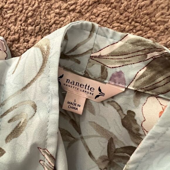 Nanette lepore wrap blouse small - Picture 6 of 8